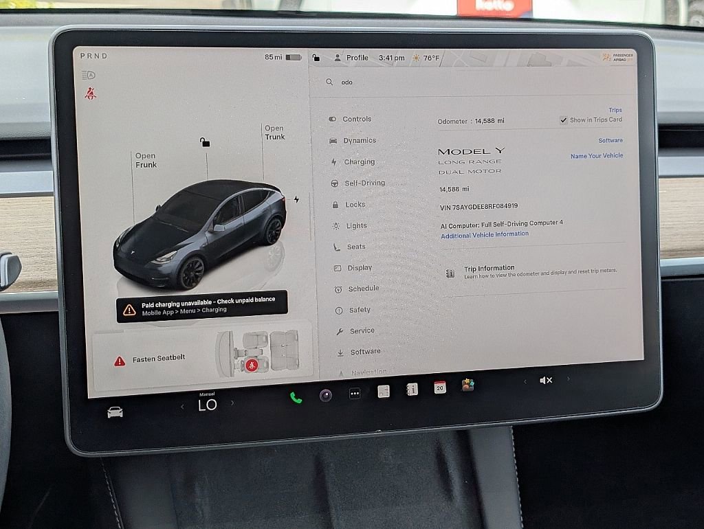 Used 2024 Tesla Model Y Long Range AWD/4WD image 34