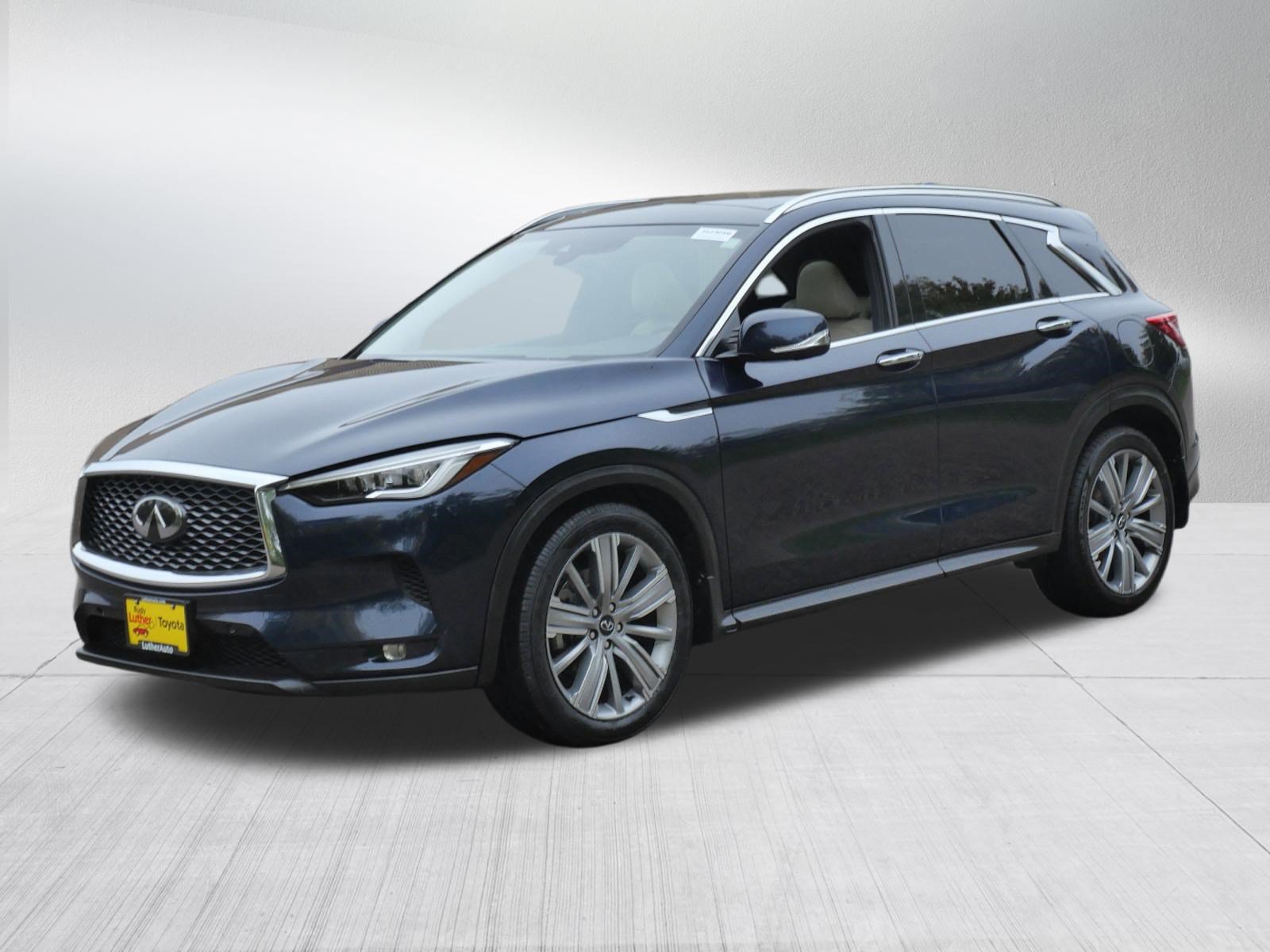 Used 2021 INFINITI QX50 Sensory AWD/4WD image 3