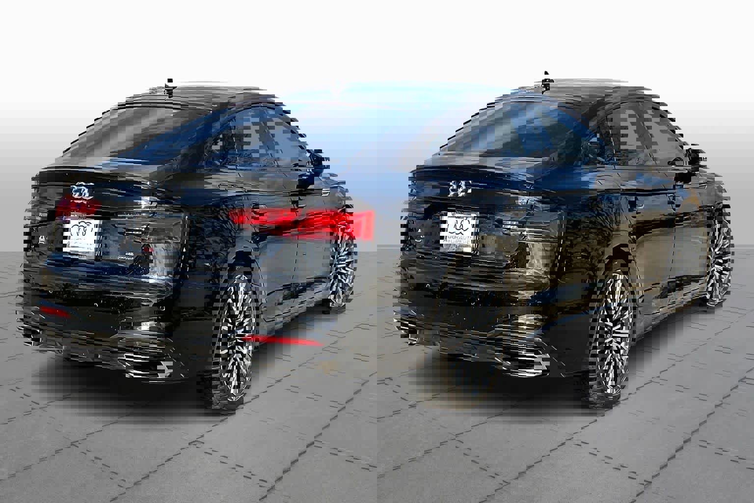 Used 2023 Audi A5 2.0T Premium Plus w/ Premium Plus image 11