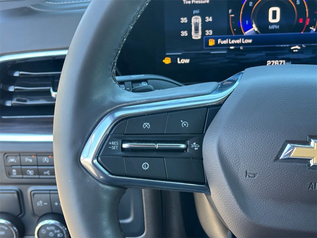 Used 2025 Chevrolet Tahoe LT w/ Comfort Package image 16