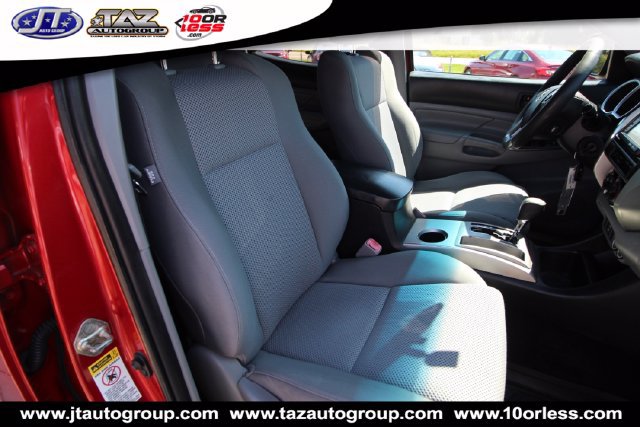 Used 2014 Toyota Tacoma PreRunner w/ TRD Sport Package RWD image 14