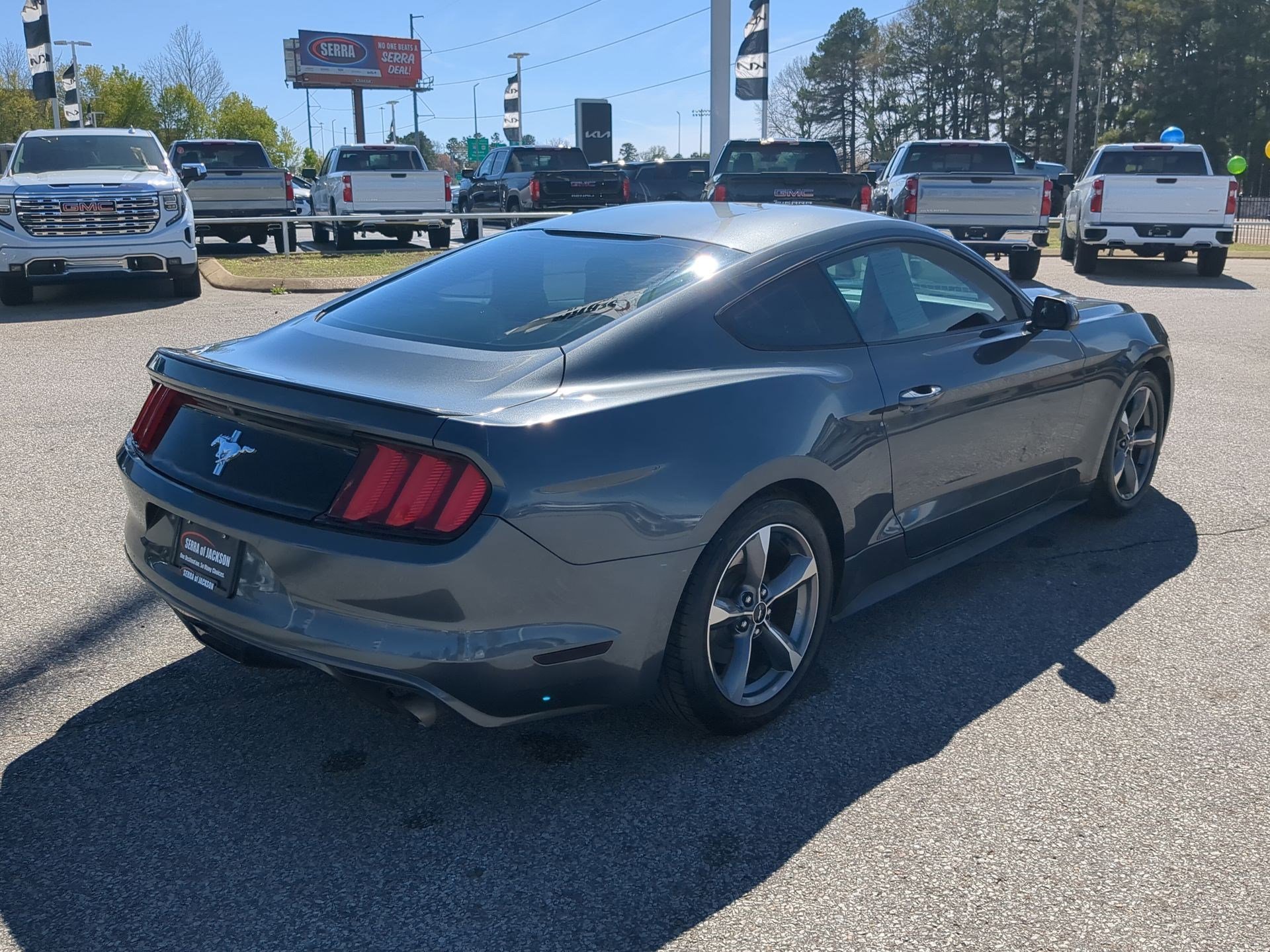Used 2016 Ford Mustang V6 w/ Equipment Group 051A image 8