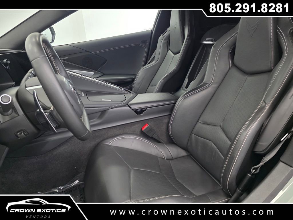 Used 2024 Chevrolet Corvette Stingray Coupe w/ Z51 Performance Package image 21