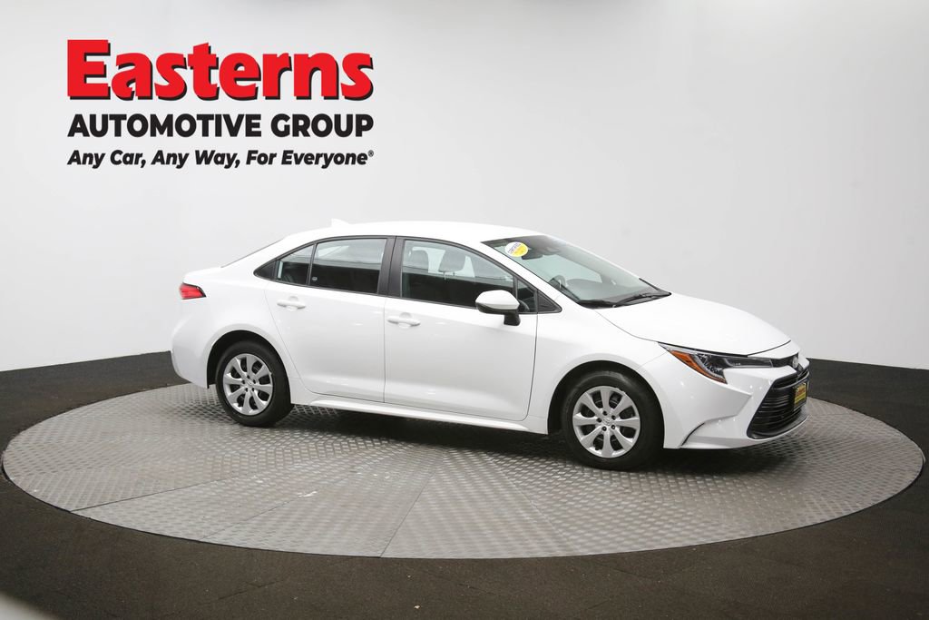 Used 2024 Toyota Corolla LE image 46