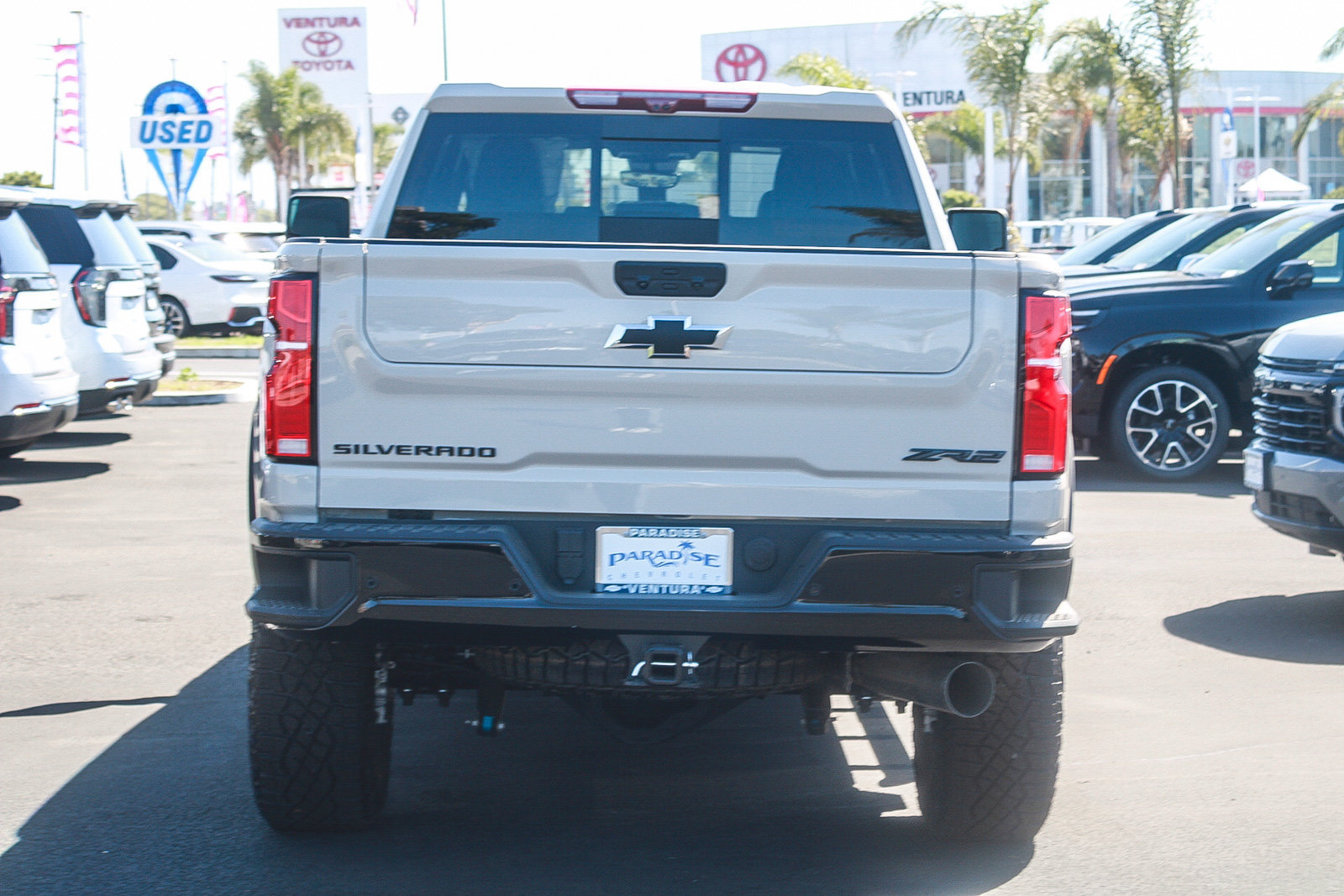 New 2026 Chevrolet Silverado 2500 ZR2 w/ LPO, Dark Essentials Package AWD/4WD image 5