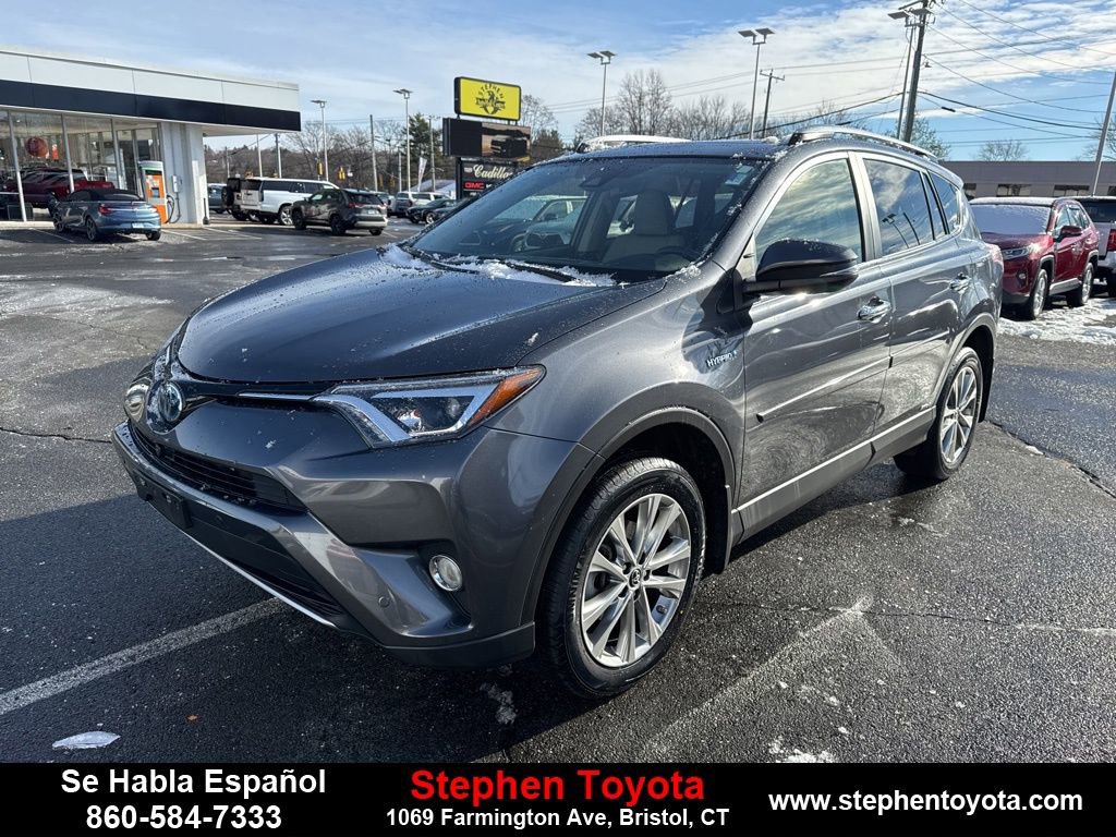 Used 2018 Toyota RAV4 Limited image 3