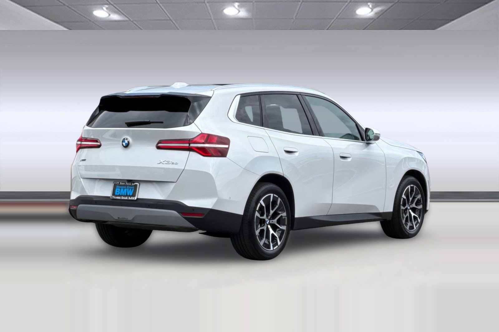 Used 2026 BMW X3 xDrive30i w/ Premium Package AWD/4WD image 9