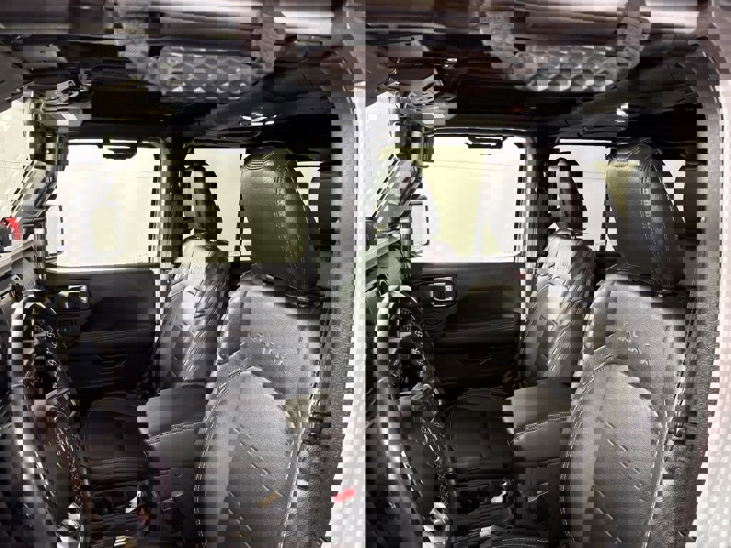 Used 2022 Jeep Wrangler Unlimited Sahara w/ LED Lighting Group image 24