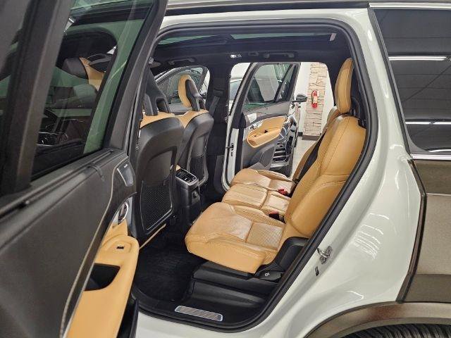 Used 2021 Volvo XC90 T8 Inscription w/ Protection Package Premier AWD/4WD image 29