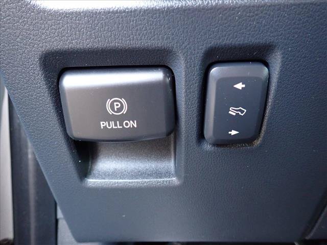 Used 2023 Ford F150 XLT w/ Equipment Group 302A High AWD/4WD image 15