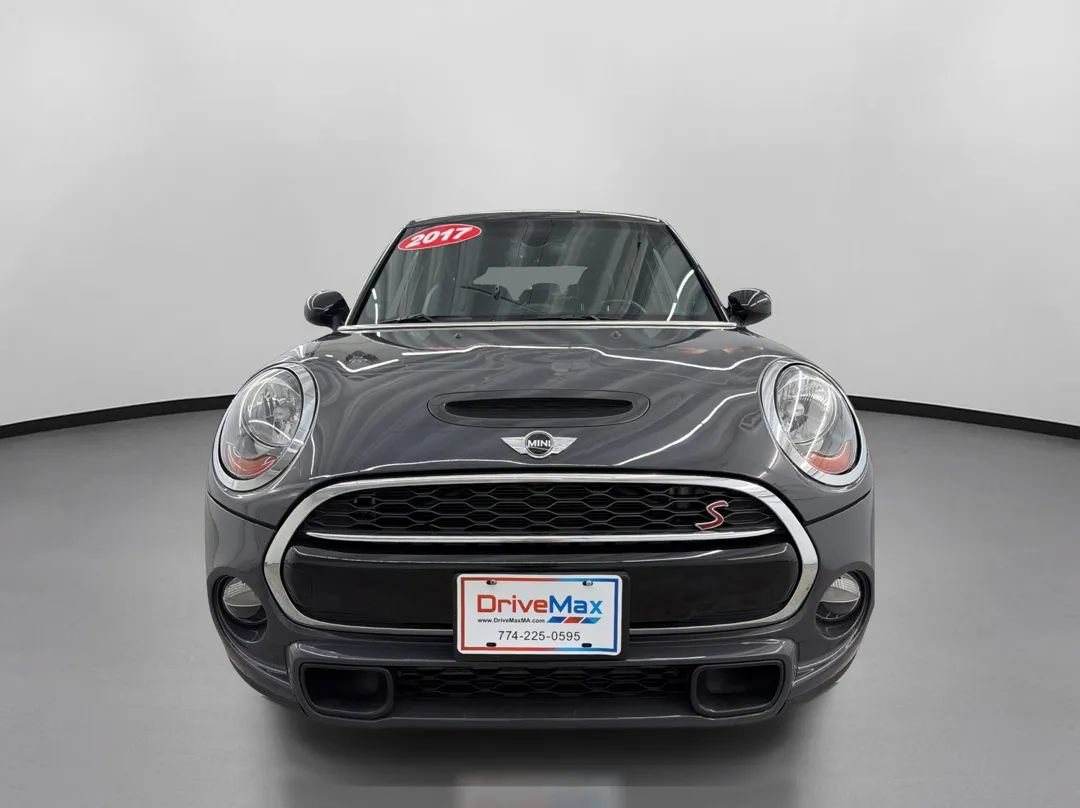 Used 2017 MINI Cooper S FWD image 2