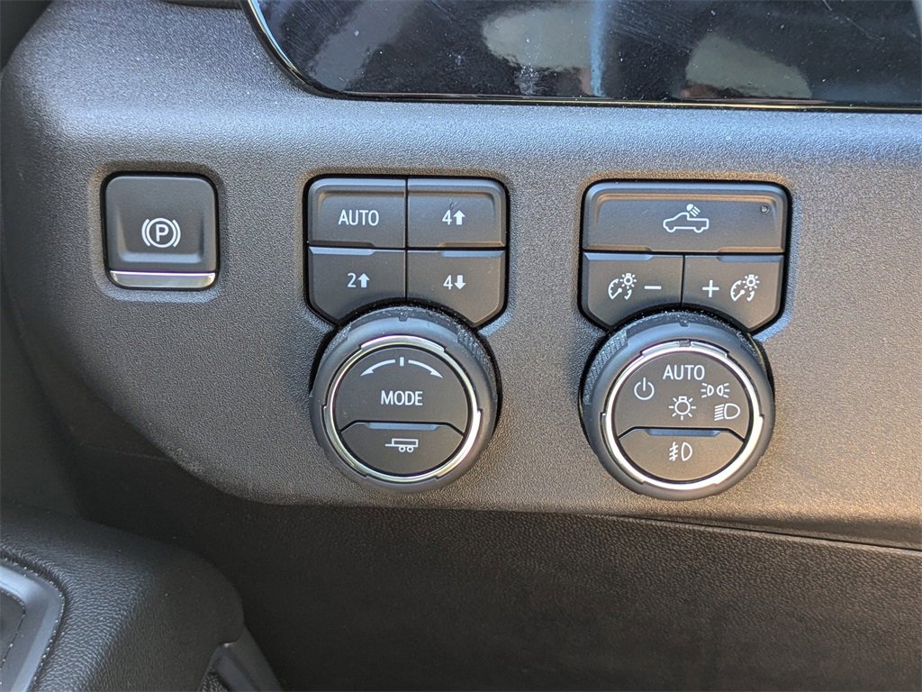 Used 2024 Chevrolet Silverado 1500 RST w/ Z71 Off-Road Package image 23