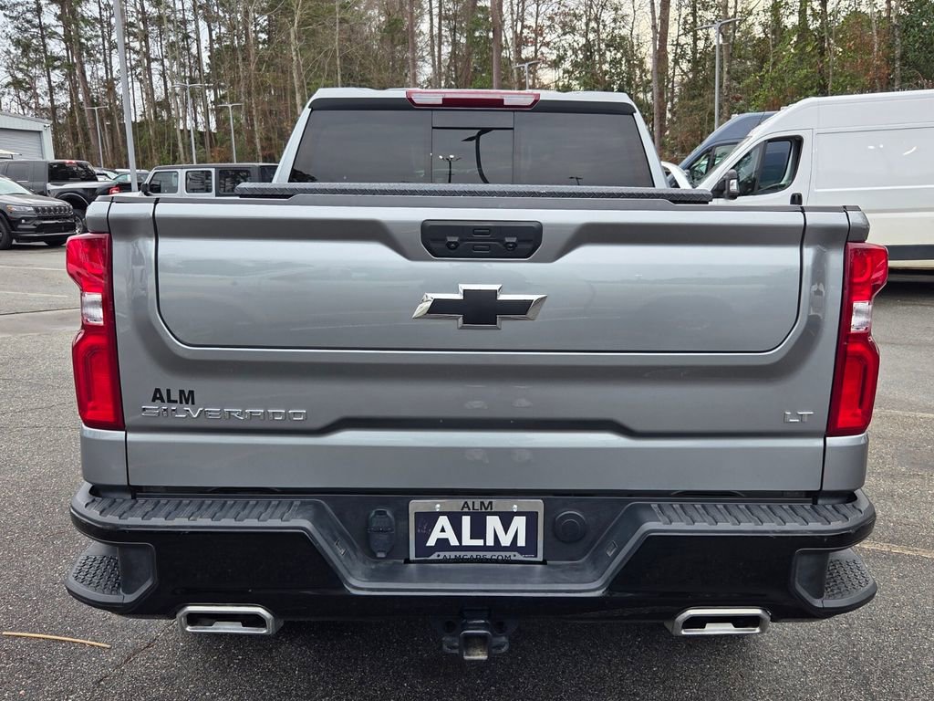 Used 2025 Chevrolet Silverado 1500 LT Trail Boss w/ Convenience Package II image 11