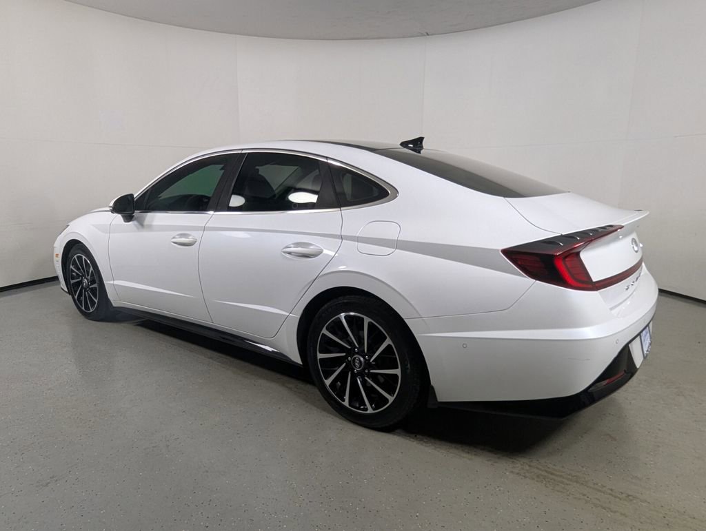 Used 2021 Hyundai Sonata Limited w/ Preferred Accessory Package image 6