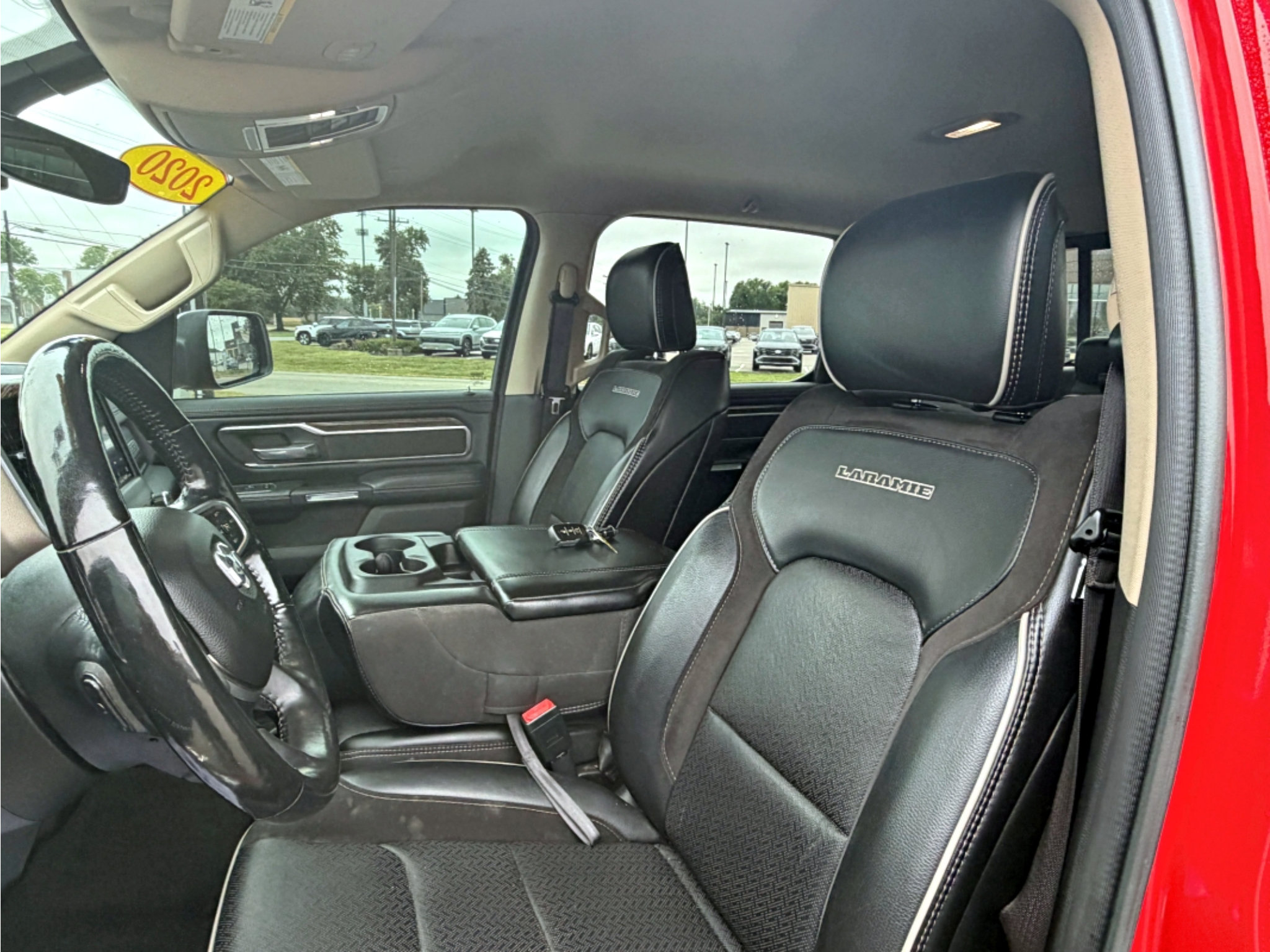 Used 2020 RAM 1500 Laramie AWD/4WD image 21
