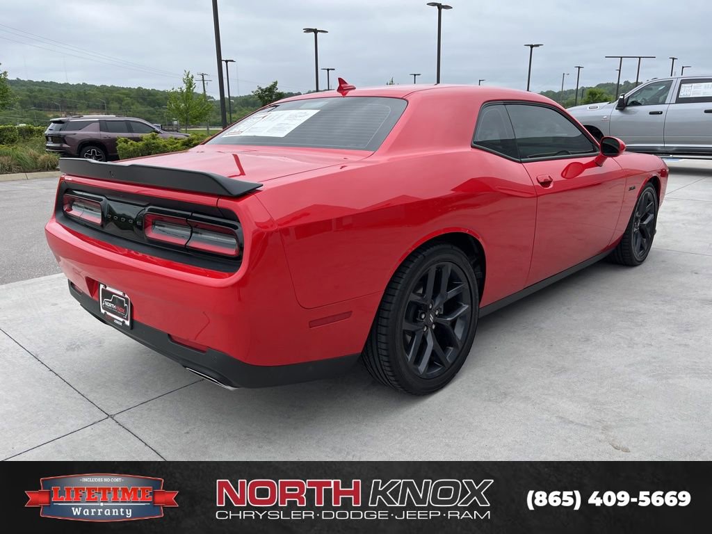 Used 2023 Dodge Challenger R/T w/ Blacktop Package RWD image 17