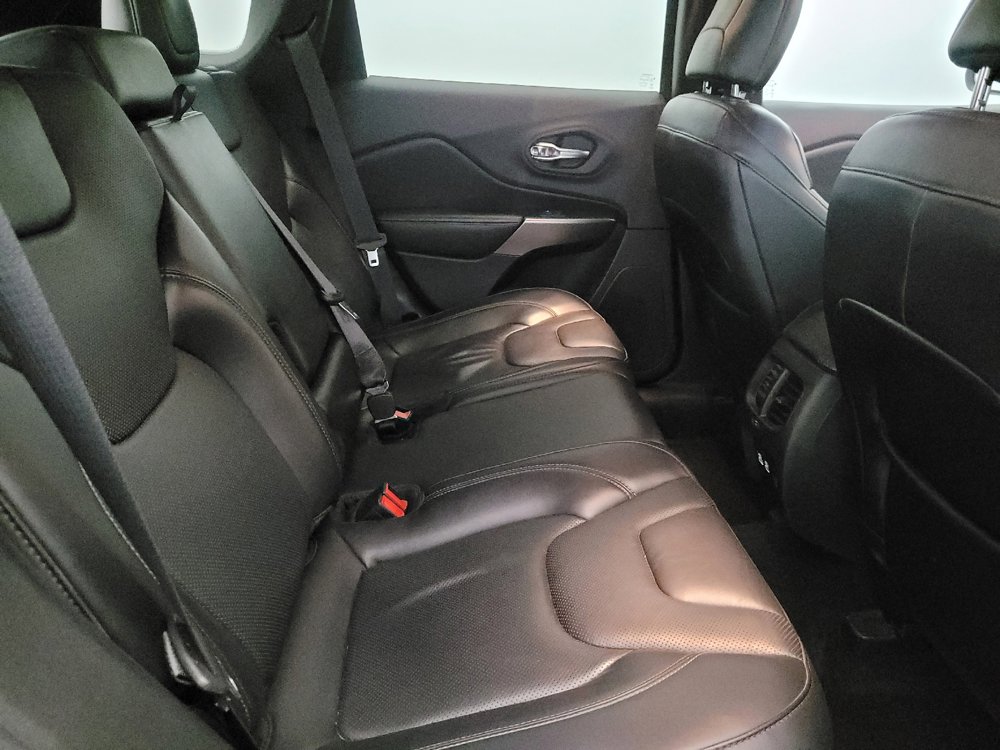 Used 2021 Jeep Cherokee Limited AWD/4WD image 19