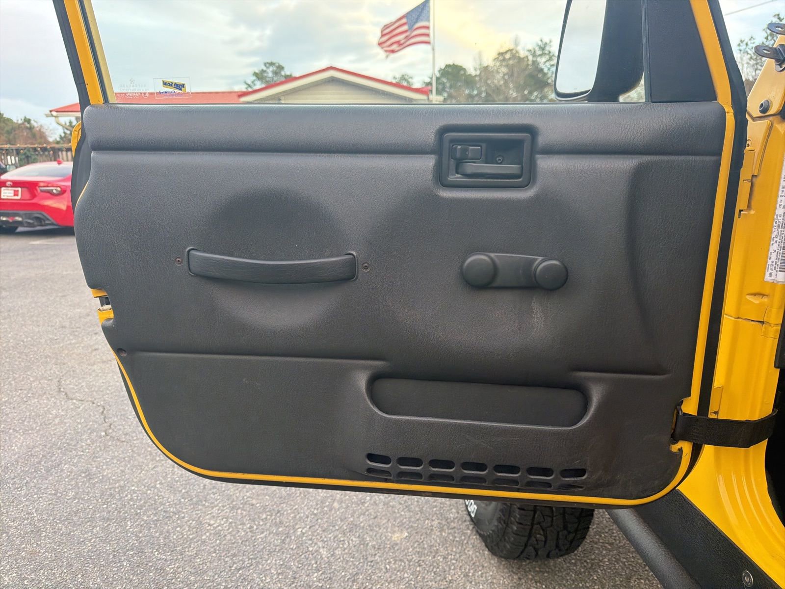 Used 2004 Jeep Wrangler Unlimited image 8