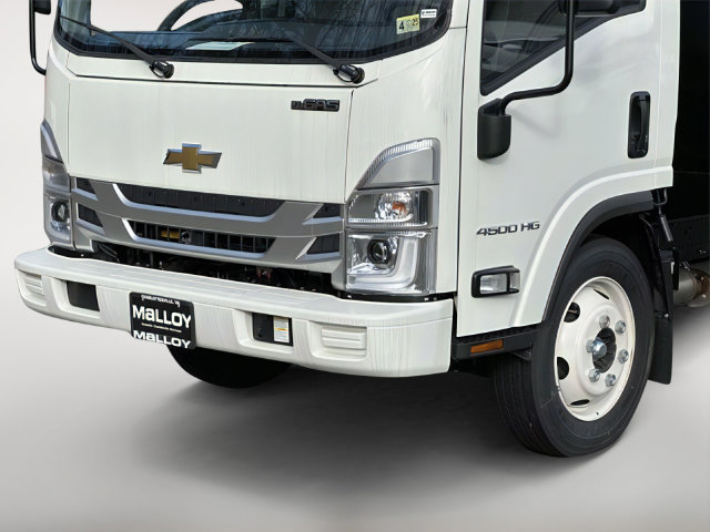 New 2024 Chevrolet Low Cab Forward RWD image 7