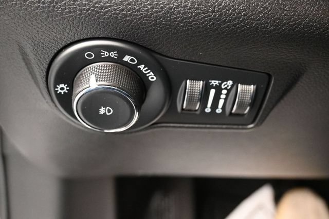 Used 2023 Jeep Compass Latitude AWD/4WD image 22
