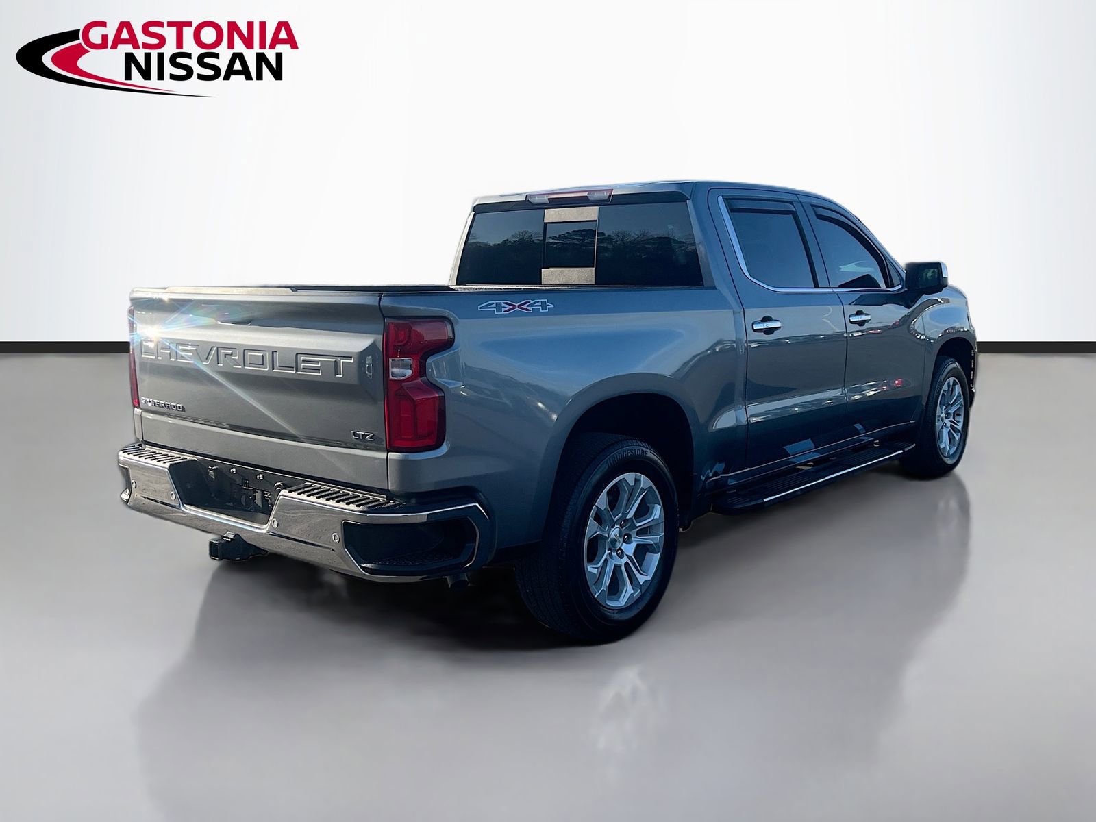 Used 2019 Chevrolet Silverado 1500 LTZ w/ LTZ Premium Package image 9