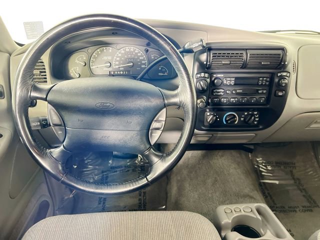 Used 1996 Ford Explorer XLT AWD/4WD image 23