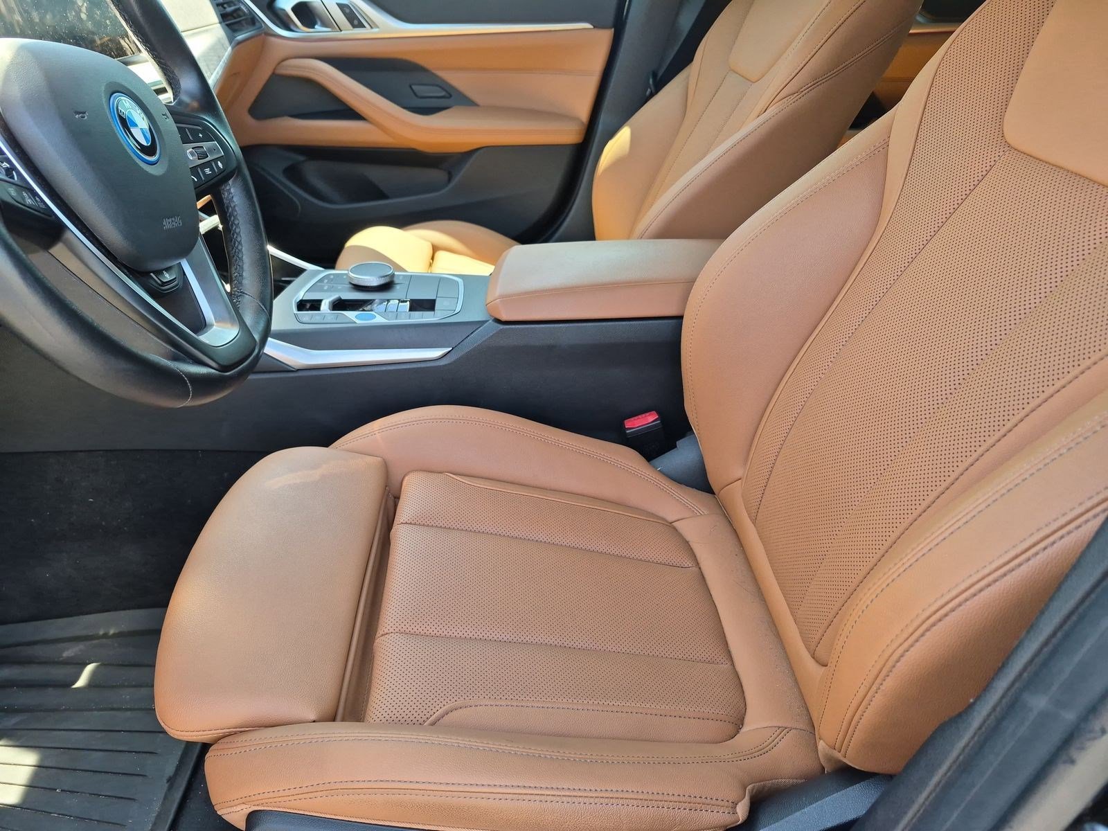 Certified 2024 BMW i4 eDrive35 w/ Premium Package RWD image 15