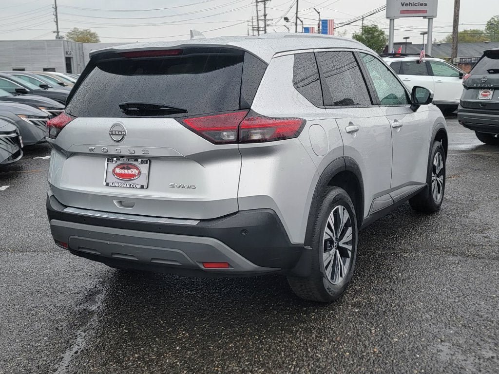 Certified 2023 Nissan Rogue SV w/ SV Premium B Package AWD/4WD image 8