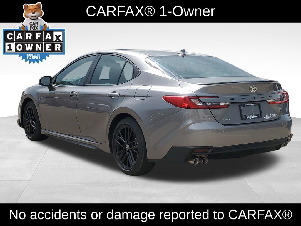 Used 2026 Toyota Camry SE w/ Convenience Package FWD image 4