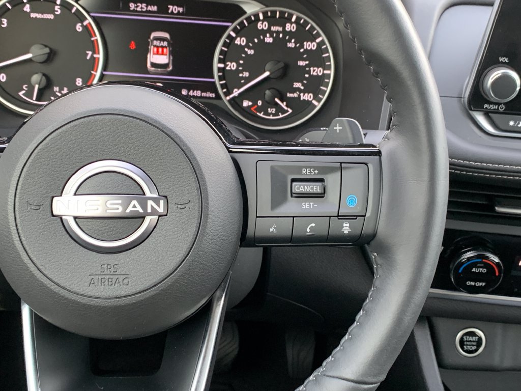 Used 2023 Nissan Rogue SV w/ SV Premium B Package FWD image 14