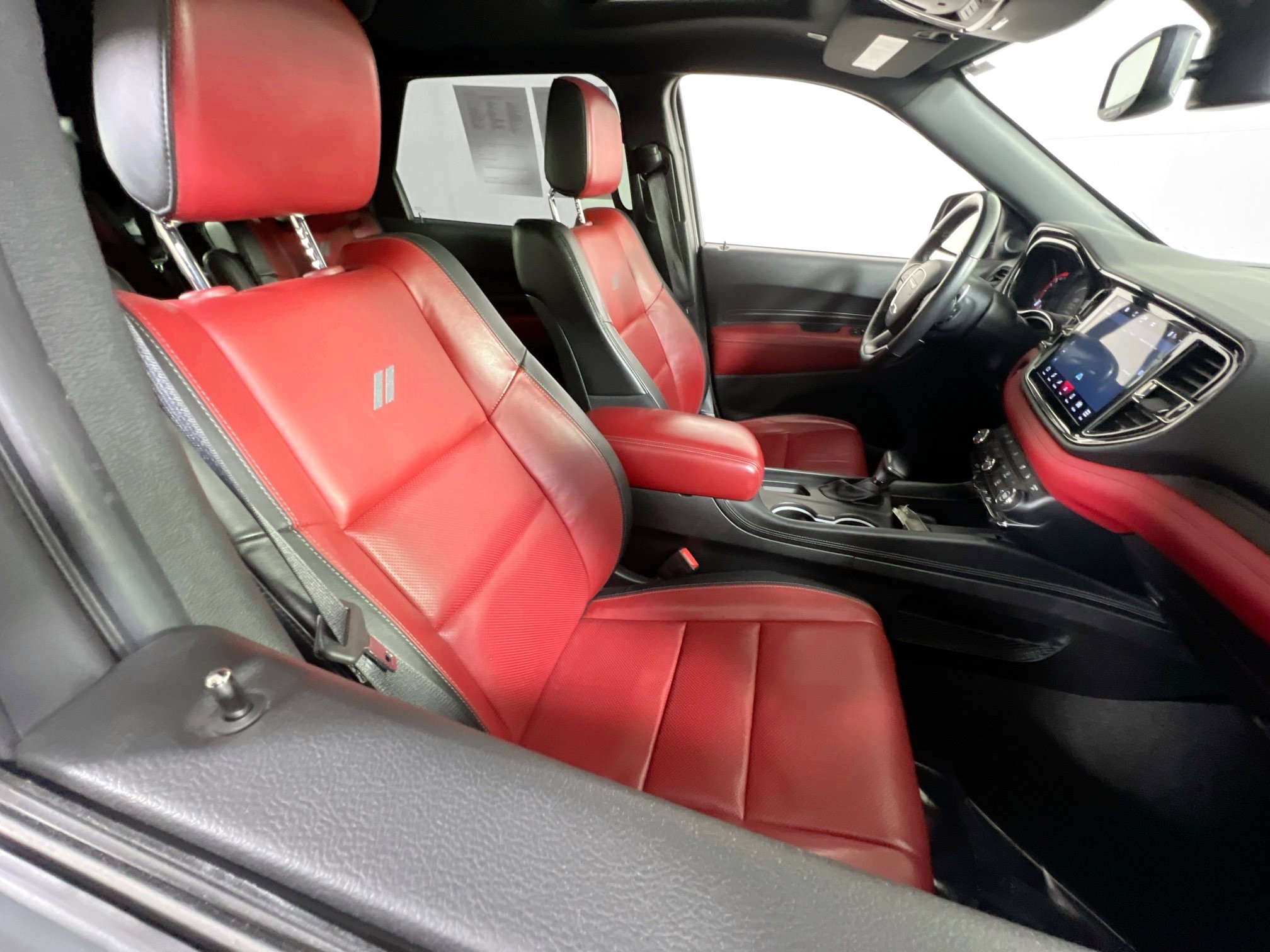 Used 2022 Dodge Durango R/T w/ Blacktop Package AWD/4WD image 29