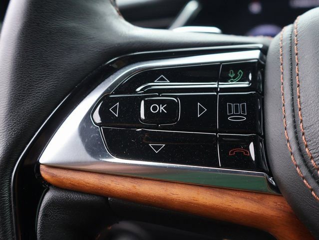 Used 2023 Jeep Grand Cherokee Summit image 33