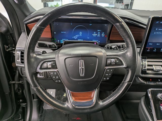 Certified 2022 Lincoln Navigator Reserve image 18