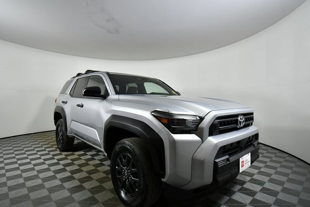 Used 2025 Toyota 4Runner 4WD image 8