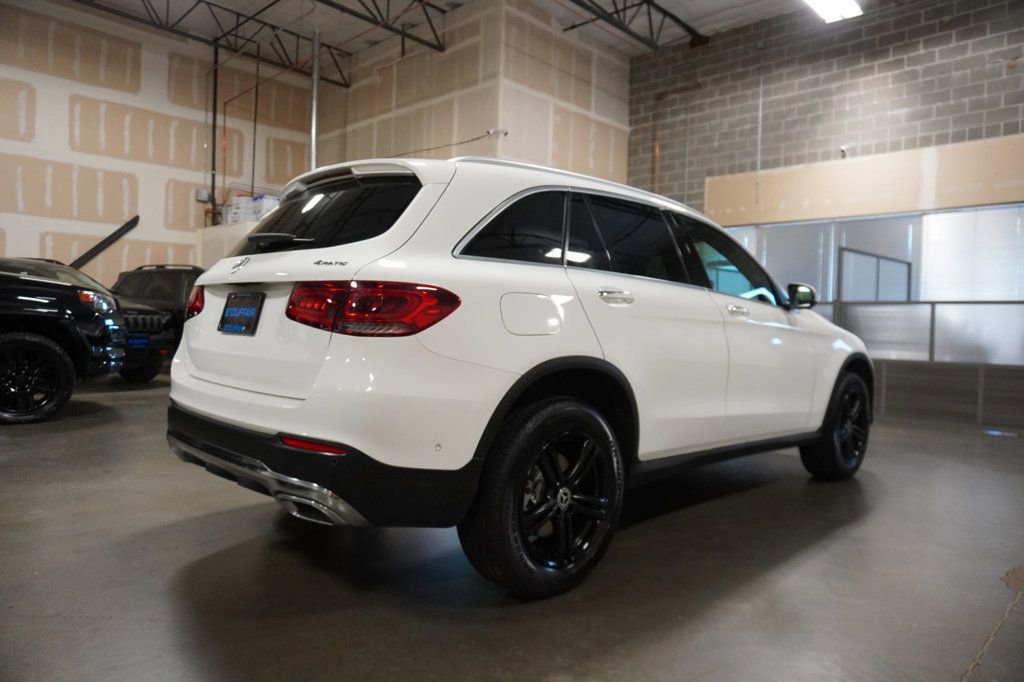 Used 2020 Mercedes-Benz GLC 300 4MATIC w/ Parking Assistance Package image 4