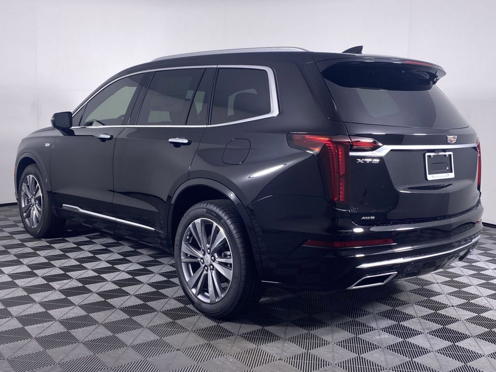 New 2025 Cadillac XT6 Premium Luxury AWD/4WD image 20