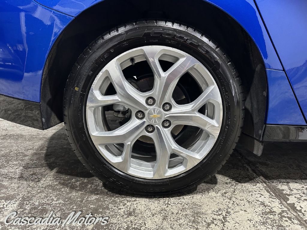 Used 2017 Chevrolet Volt Premier FWD image 31