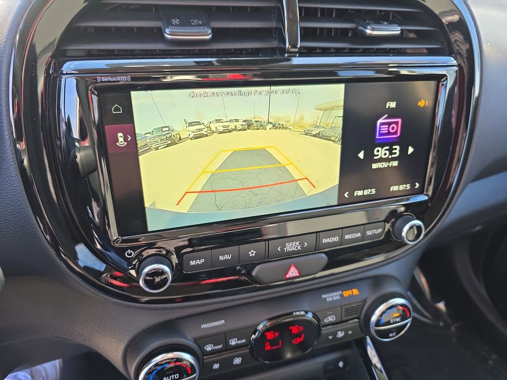Used 2022 Kia Soul Turbo FWD image 33