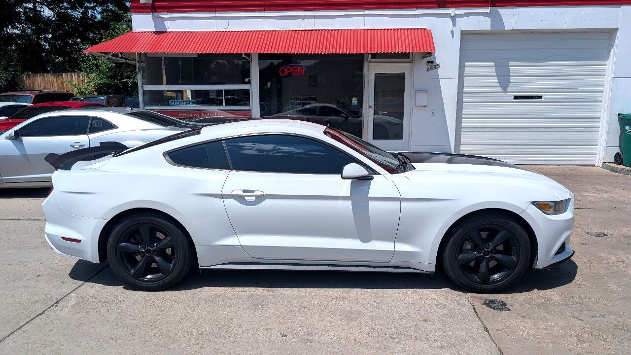 Used 2015 Ford Mustang Coupe w/ Equipment Group 051A image 4