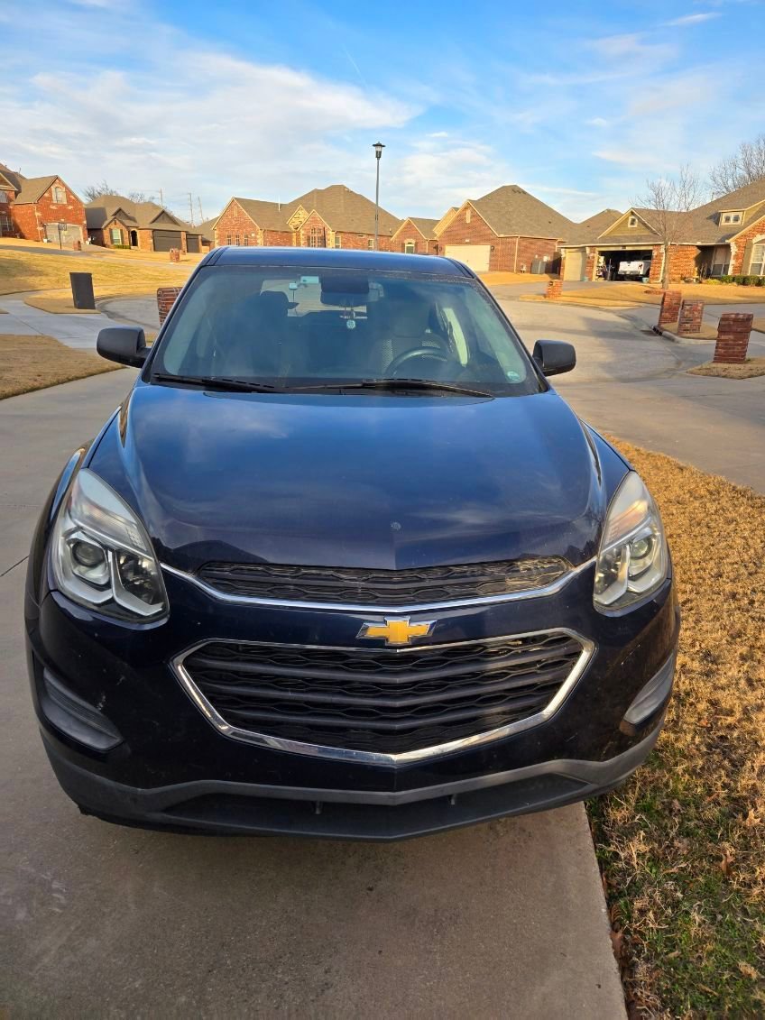Used 2016 Chevrolet Equinox LS image 1