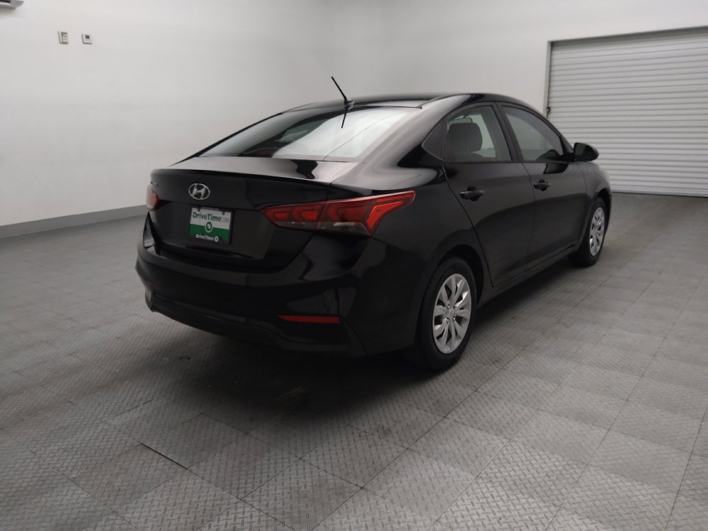 Used 2019 Hyundai Accent SE FWD image 9