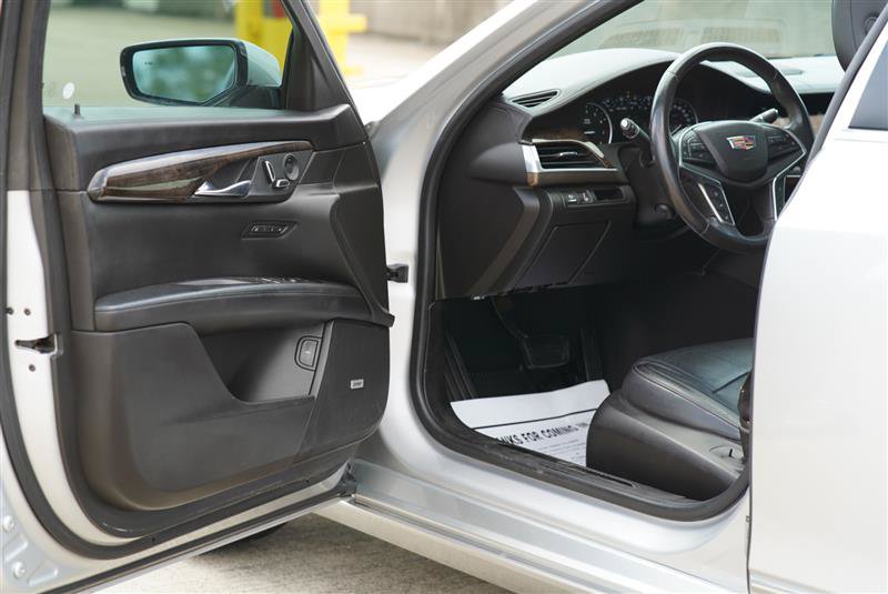 Used 2016 Cadillac CT6 Luxury w/ Active Chassis Package AWD/4WD image 38