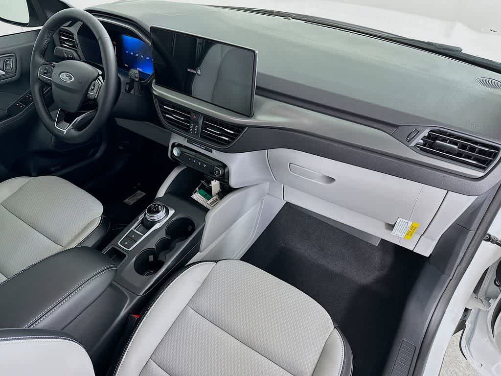 Used 2025 Ford Escape SE FWD image 31