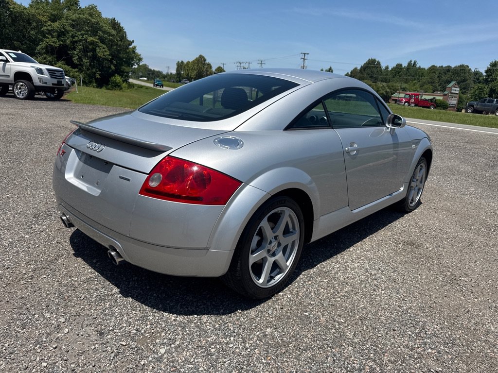 Used 2004 Audi TT 1.8T AWD/4WD image 13