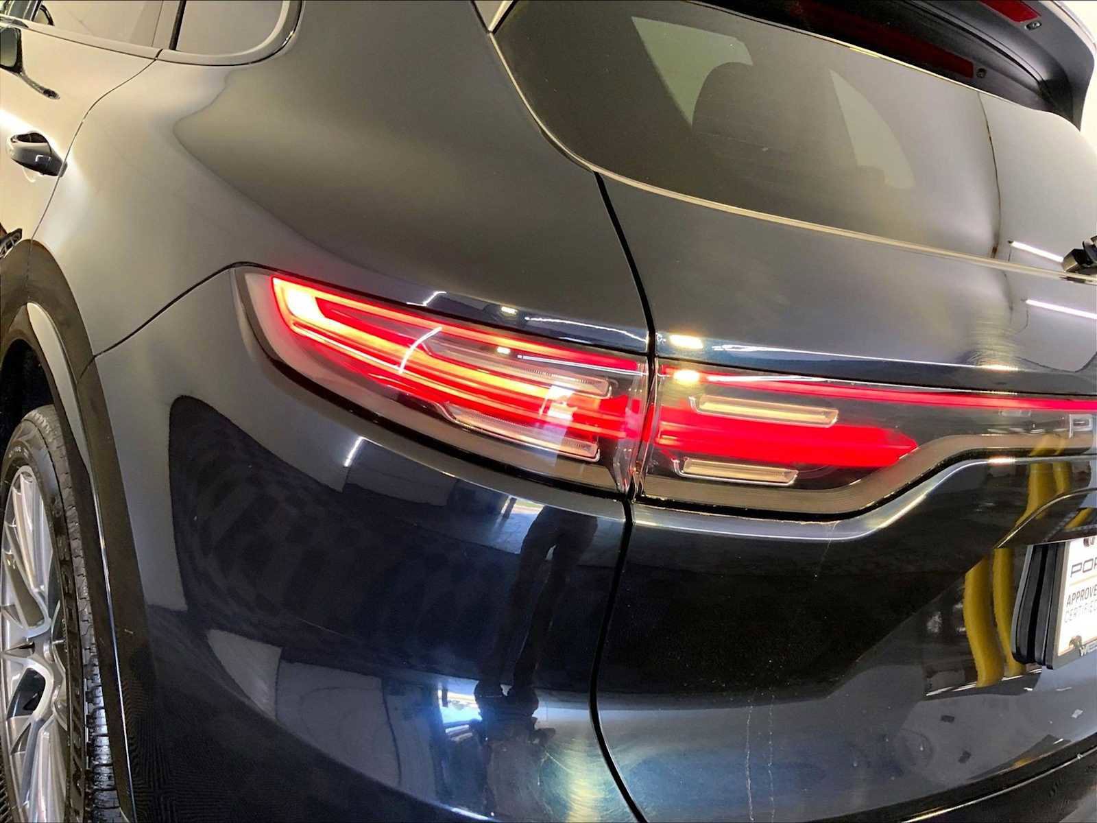 Certified 2021 Porsche Cayenne image 30