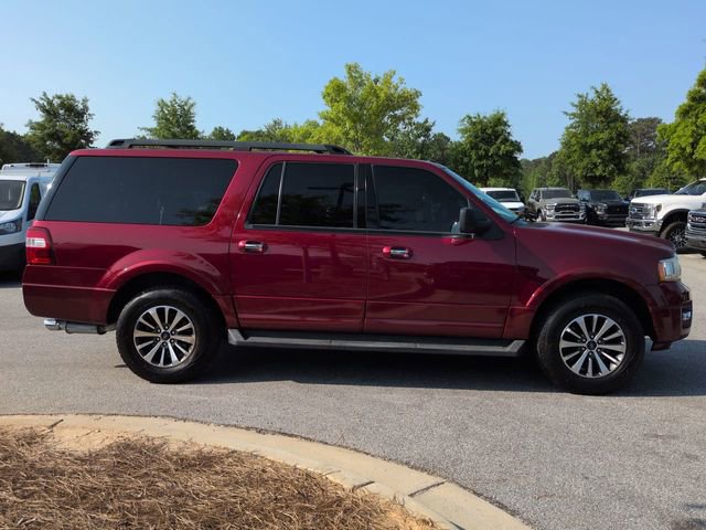 Used 2016 Ford Expedition EL XLT w/ Equipment Group 202A RWD image 3