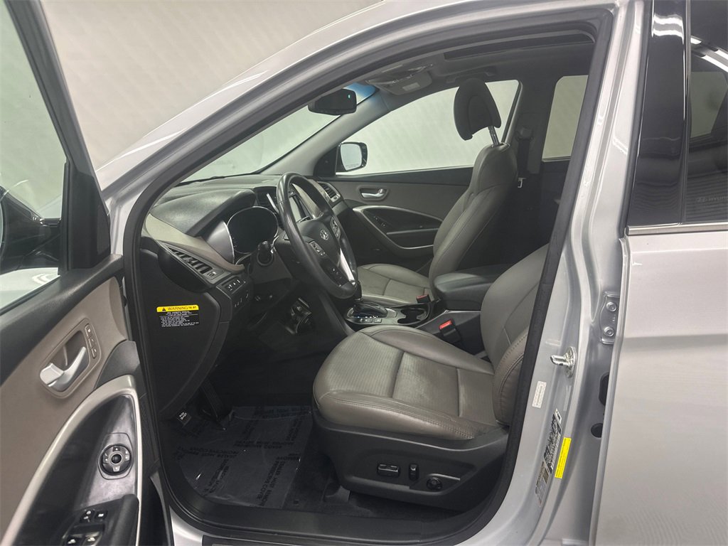 Used 2016 Hyundai Santa Fe Sport 2.0T w/ Option Group 05 image 9