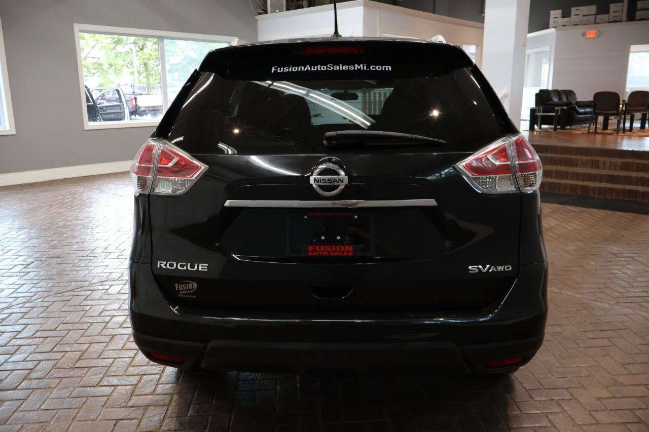 Used 2016 Nissan Rogue SV AWD/4WD image 6