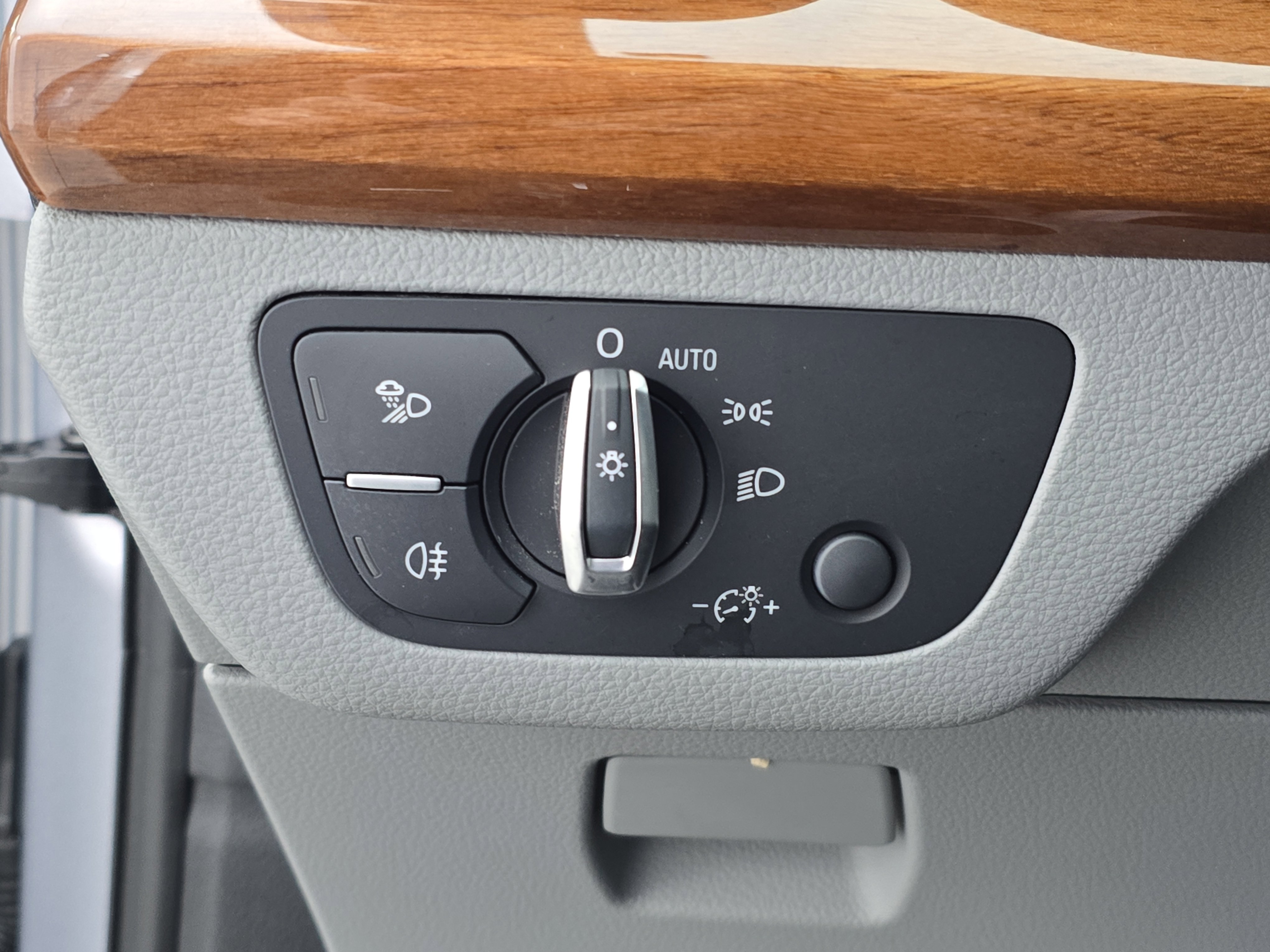 Used 2022 Audi Q5 2.0T Premium Plus image 26