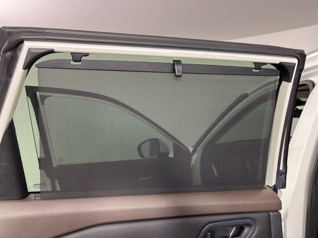 Used 2023 Nissan Rogue SV w/ SV Premium Package image 43